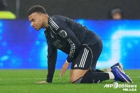 总决赛重演北京丢扳平三分惜败广厦 胡金秋9中8翟晓川被肘击脸部